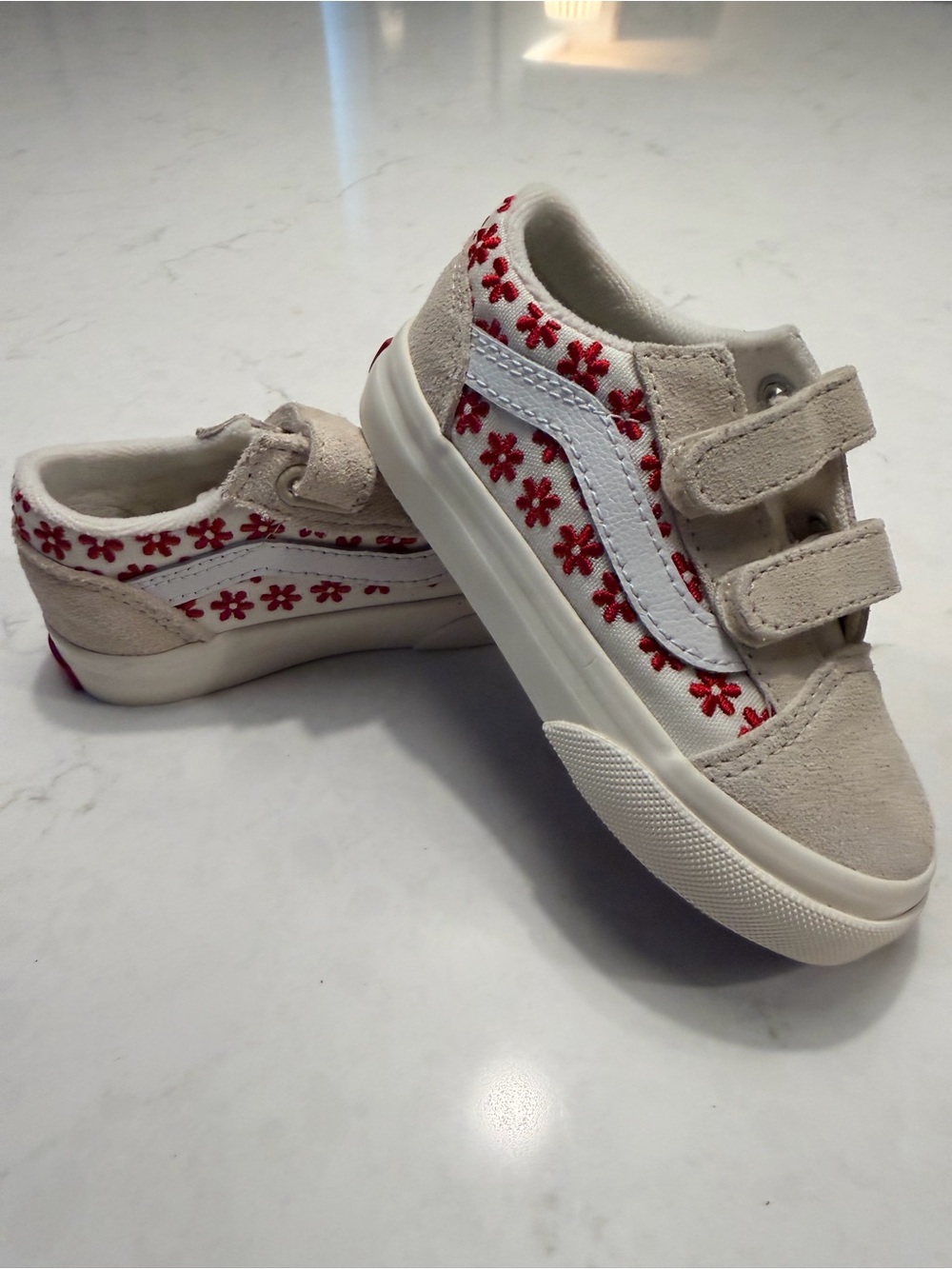 Vans Kids Beige Sneakers with Red Floral Embroidery - Velcro